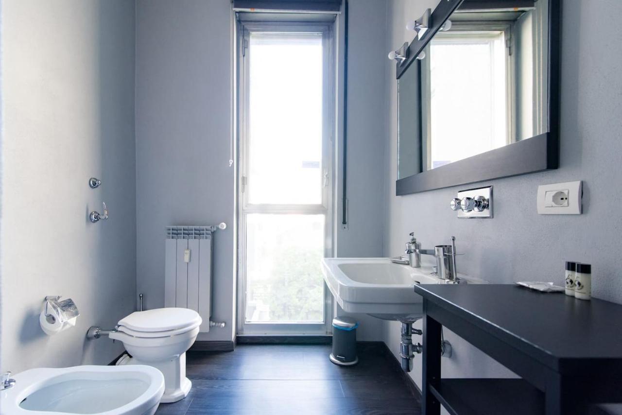 Via Mentana 32 - The House Of Travelers Apartment Como Ngoại thất bức ảnh