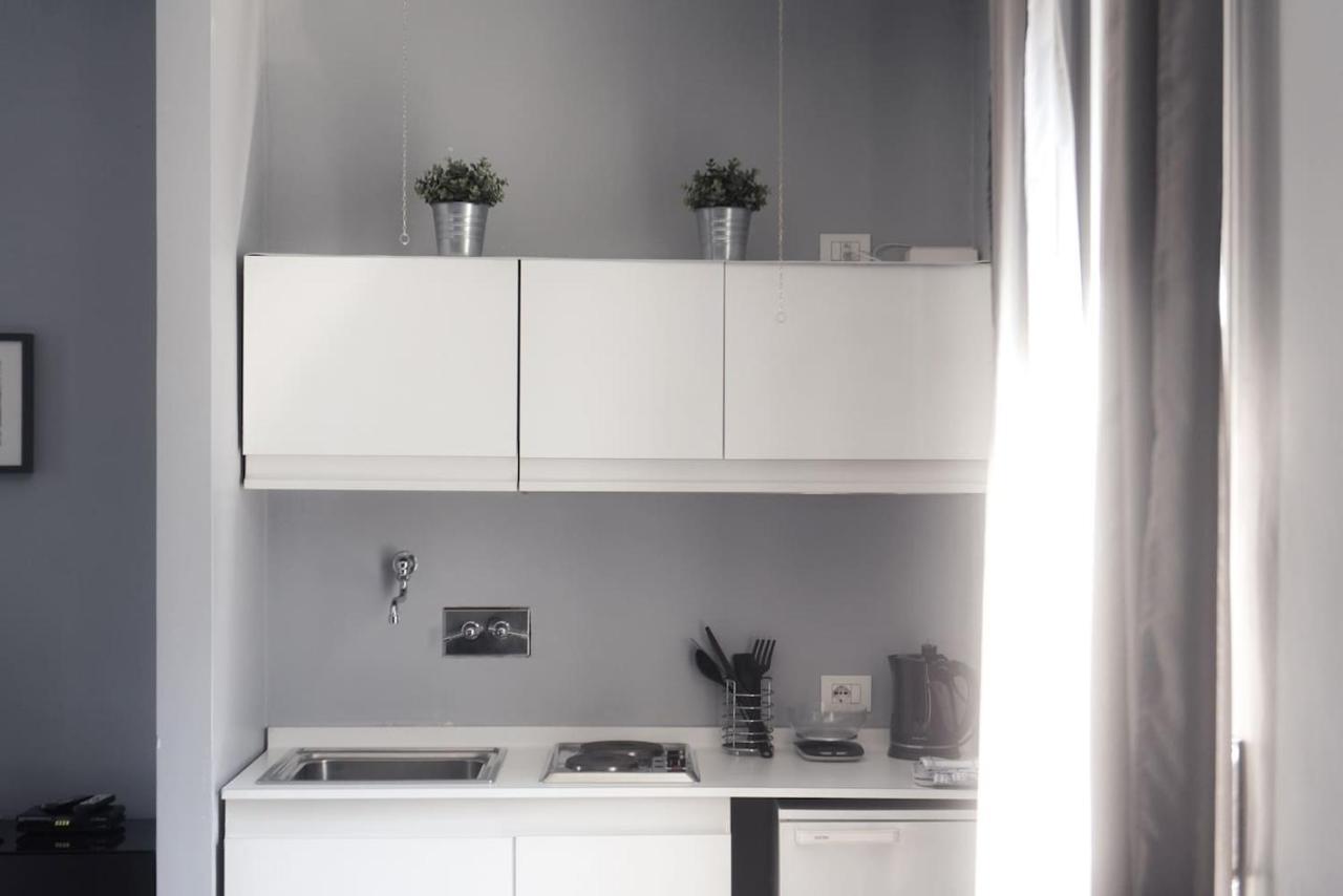 Via Mentana 32 - The House Of Travelers Apartment Como Ngoại thất bức ảnh
