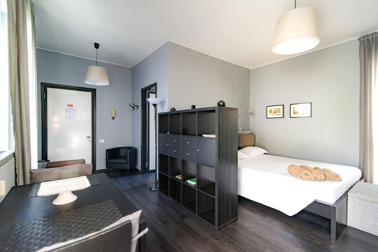 Via Mentana 32 - The House Of Travelers Apartment Como Ngoại thất bức ảnh