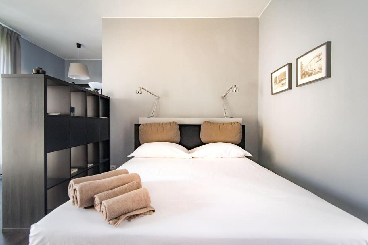Via Mentana 32 - The House Of Travelers Apartment Como Ngoại thất bức ảnh
