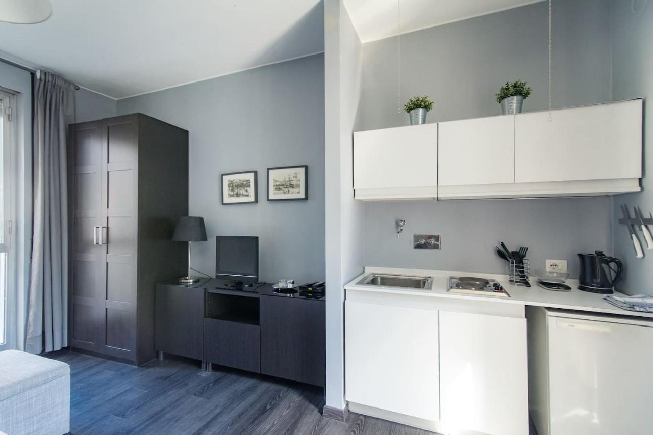 Via Mentana 32 - The House Of Travelers Apartment Como Ngoại thất bức ảnh