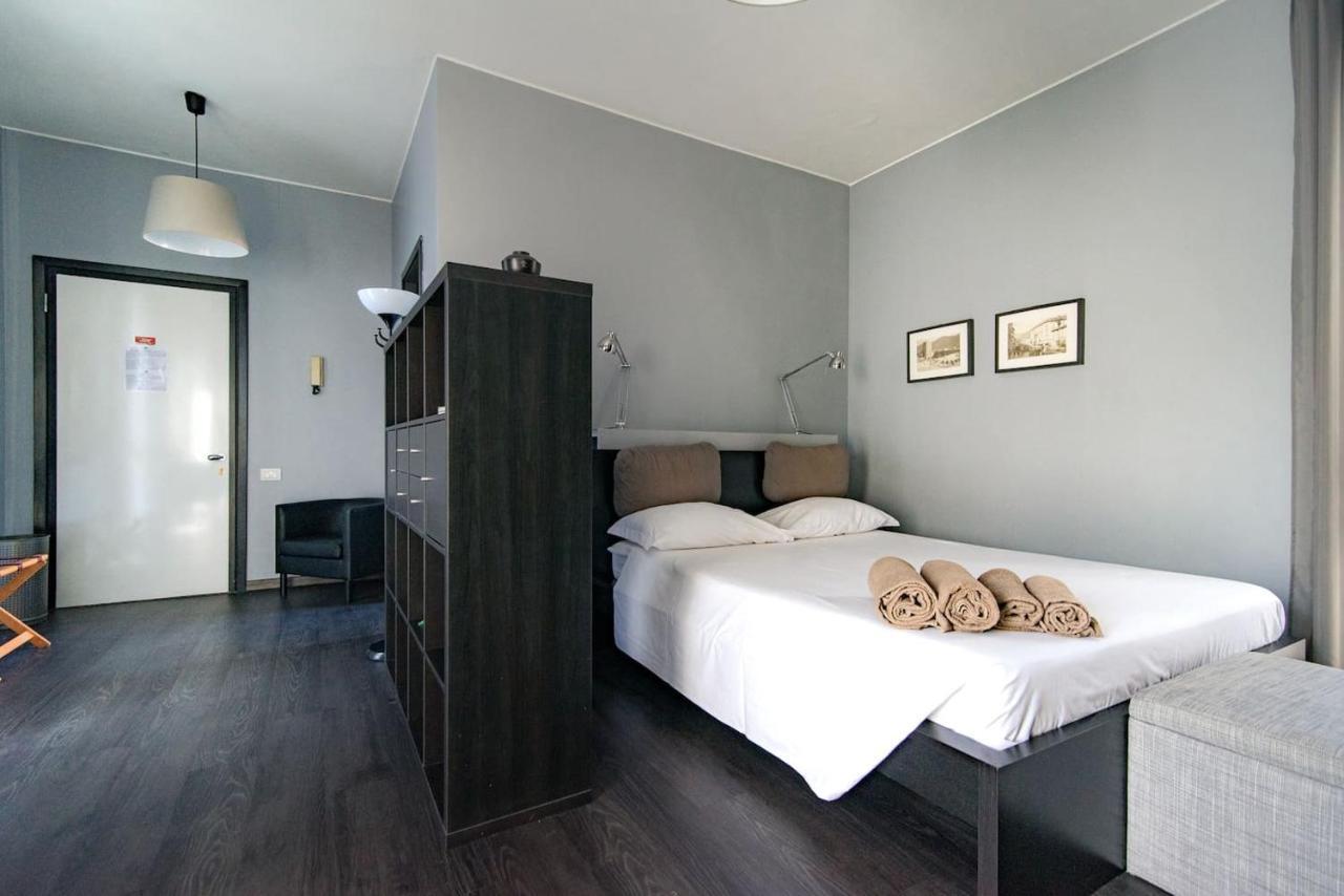 Via Mentana 32 - The House Of Travelers Apartment Como Ngoại thất bức ảnh