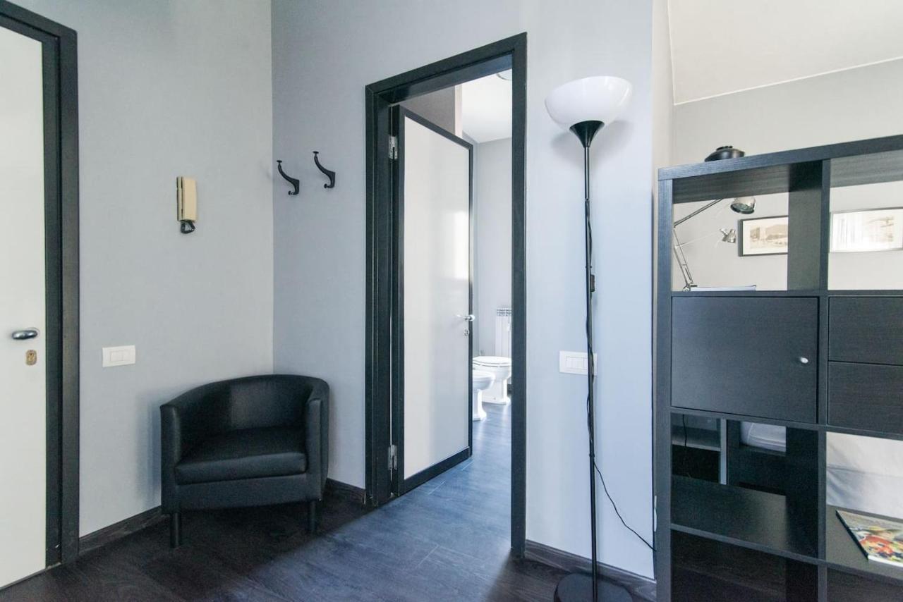 Via Mentana 32 - The House Of Travelers Apartment Como Ngoại thất bức ảnh