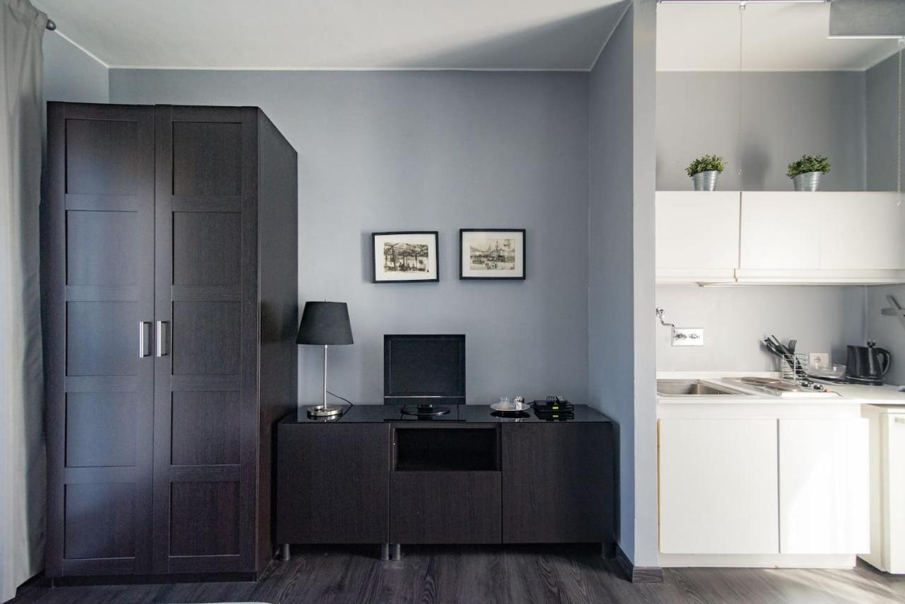 Via Mentana 32 - The House Of Travelers Apartment Como Ngoại thất bức ảnh