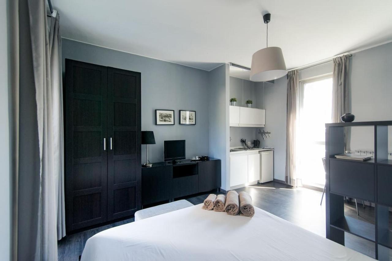 Via Mentana 32 - The House Of Travelers Apartment Como Ngoại thất bức ảnh